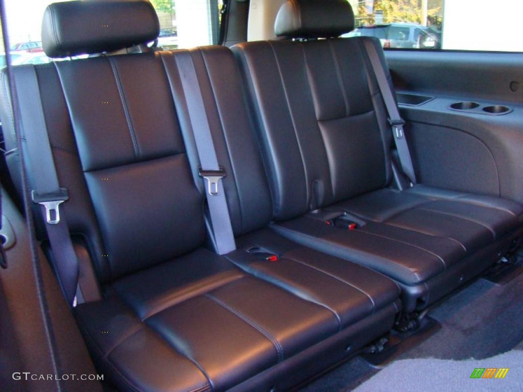 Ebony Interior 2007 Chevrolet Suburban 1500 LTZ 4x4 Photo #39218198