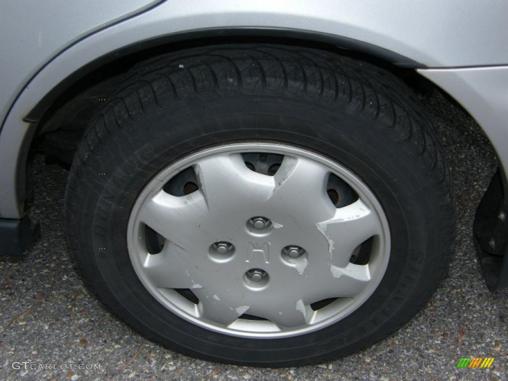 2000 Honda Accord LX Sedan Wheel Photo #39219074