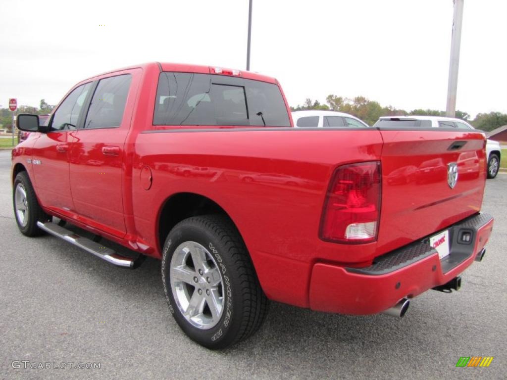 2010 Ram 1500 Sport Crew Cab - Flame Red / Dark Slate Gray photo #5