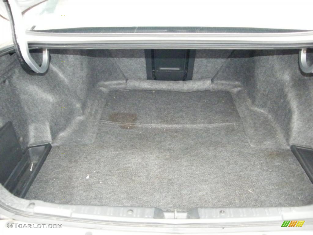 2000 Honda Accord LX Sedan Trunk Photo #39219250