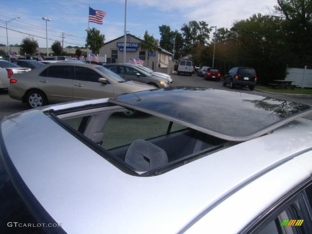2003 Pontiac Grand Am GT Sedan Sunroof Photo #39220118