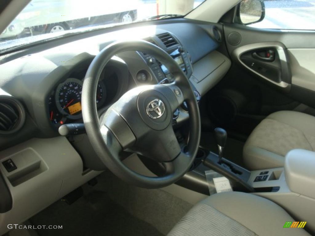 2011 RAV4 I4 4WD - Black Forest Metallic / Ash photo #12