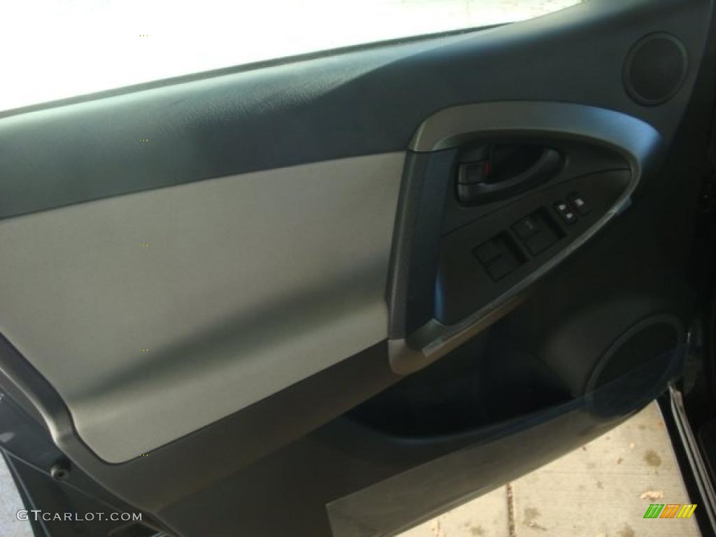 2011 RAV4 I4 4WD - Black Forest Metallic / Ash photo #12