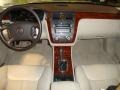 Light Platinum - DTS Sedan Photo No. 25