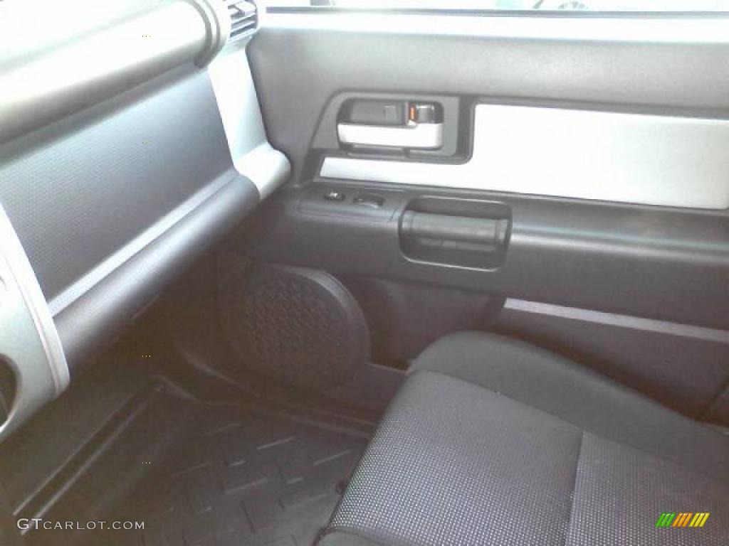 2010 Toyota FJ Cruiser 4WD Dark Charcoal Door Panel Photo #39226542