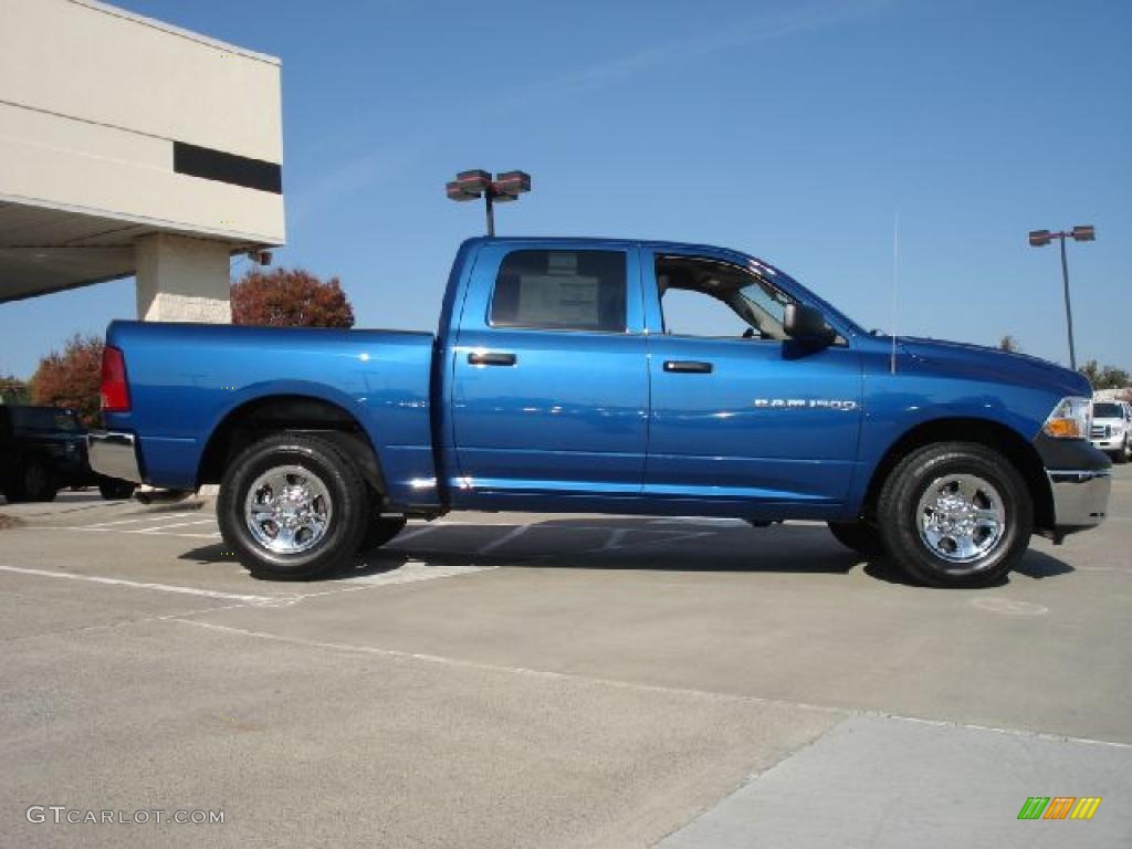 2011 Ram 1500 ST Crew Cab 4x4 - Deep Water Blue Pearl / Dark Slate Gray/Medium Graystone photo #2