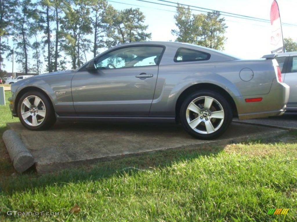 2007 Mustang GT Premium Coupe - Tungsten Grey Metallic / Light Graphite photo #3