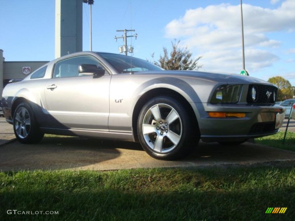 2007 Mustang GT Premium Coupe - Tungsten Grey Metallic / Light Graphite photo #6