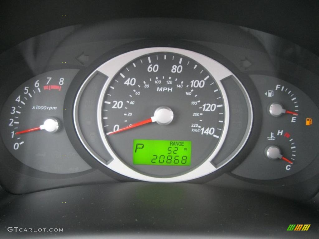 2008 Hyundai Tucson Limited Gauges Photo #39228054