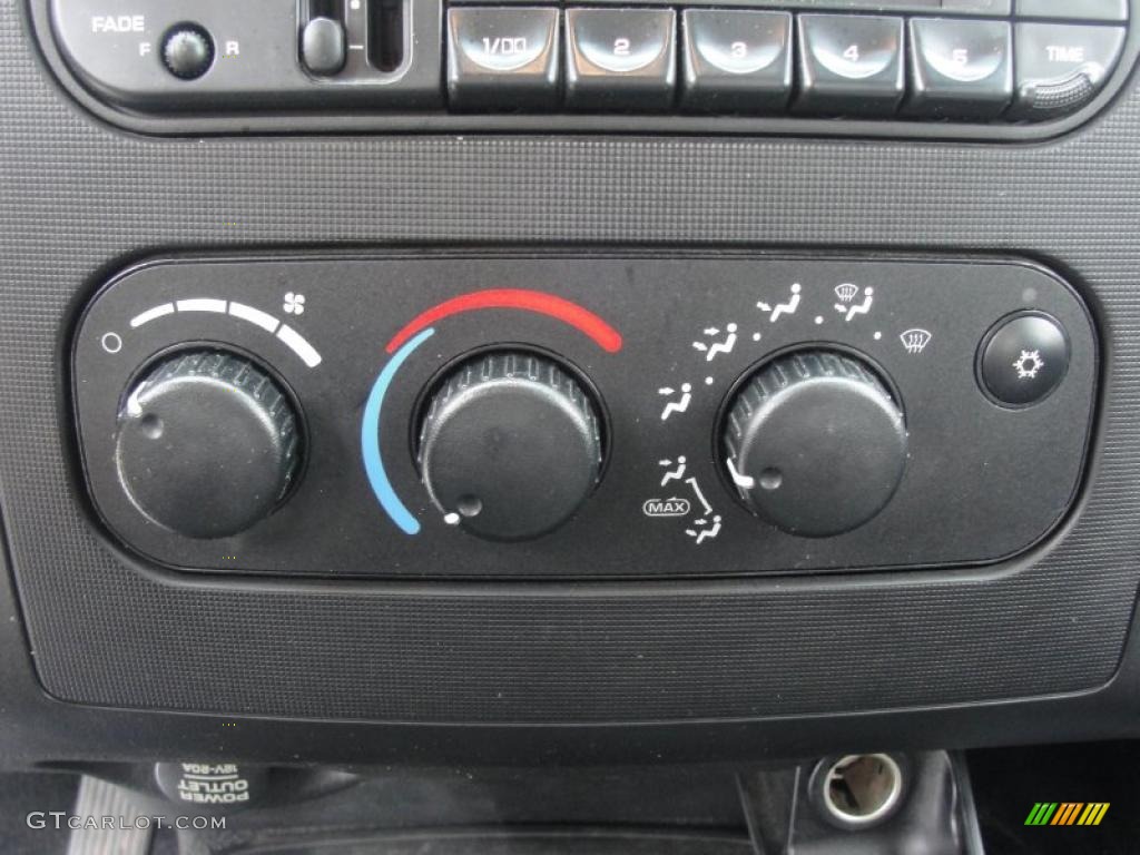 2001 Dodge Dakota Sport Quad Cab Controls Photos