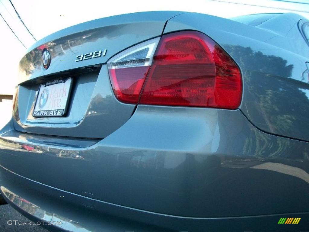2007 3 Series 328i Sedan - Arctic Metallic / Grey photo #22