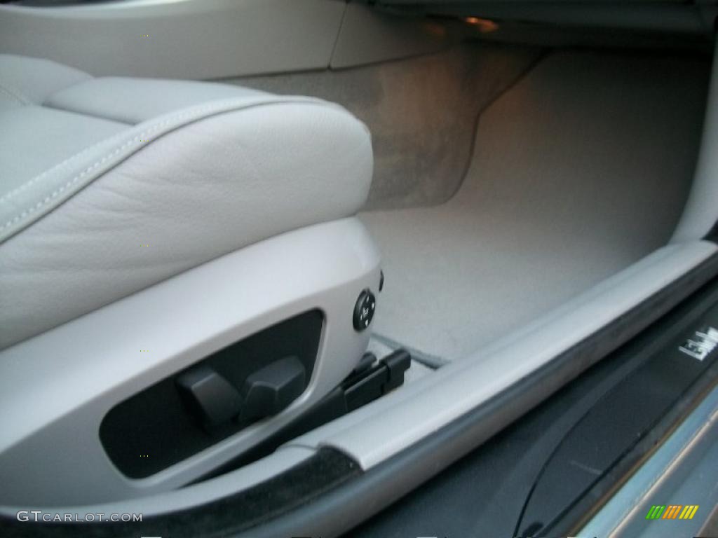 2007 3 Series 328i Sedan - Arctic Metallic / Grey photo #27