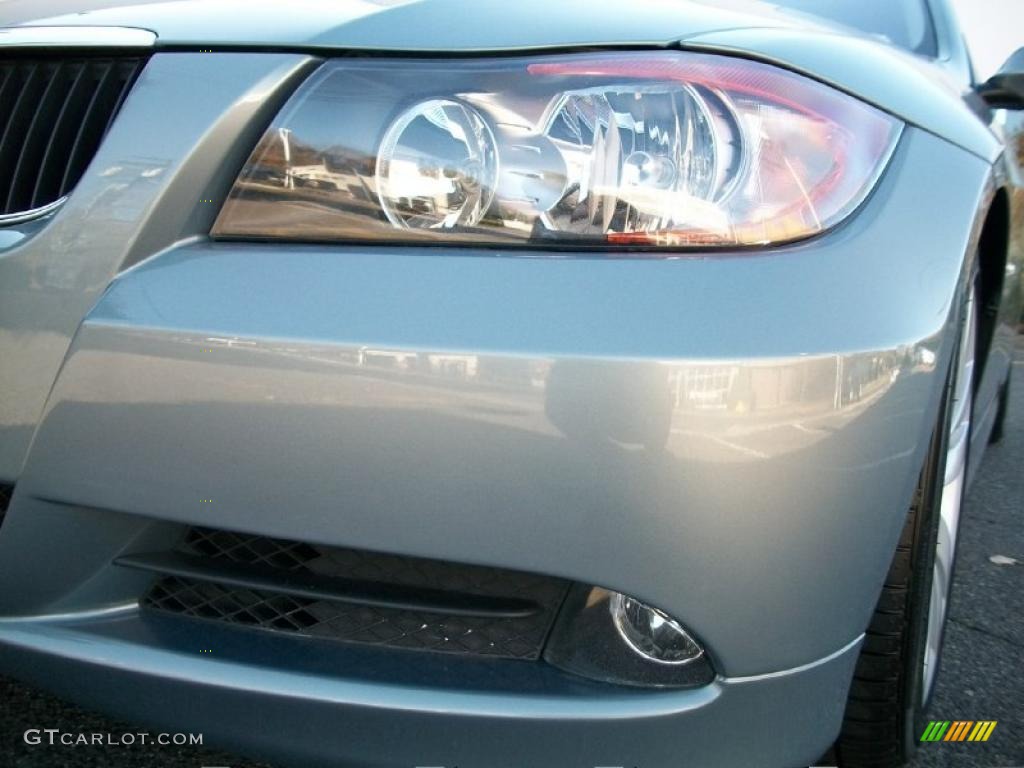 2007 3 Series 328i Sedan - Arctic Metallic / Grey photo #30