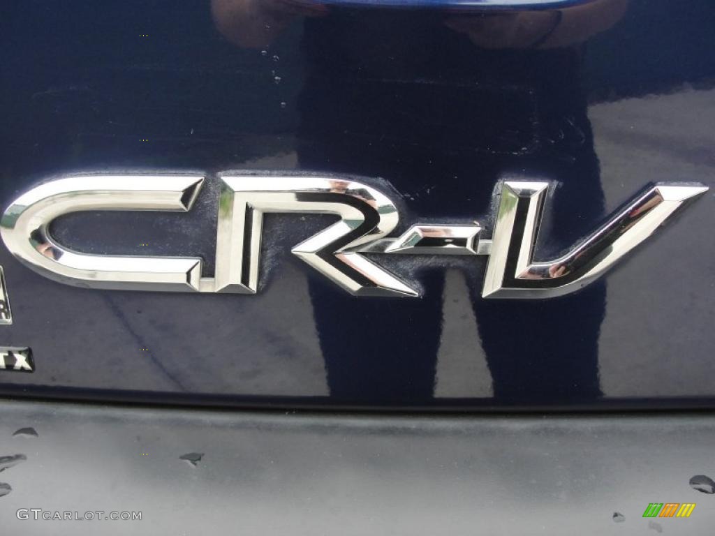 2005 Honda CR-V LX Marks and Logos Photos