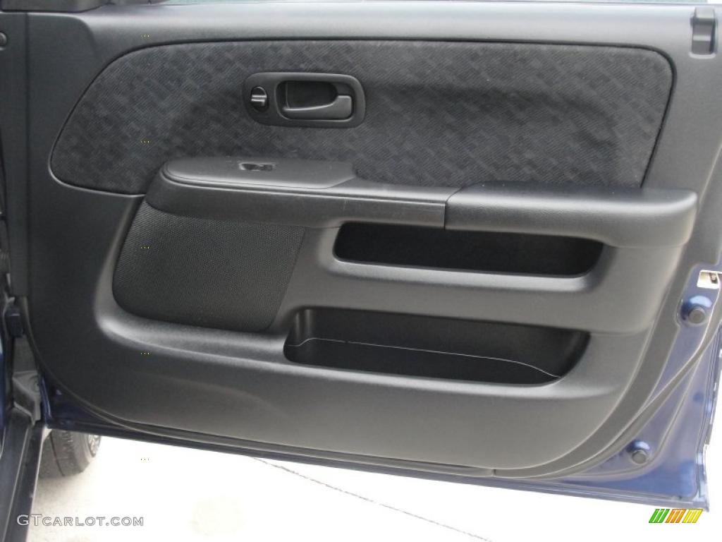 2005 Honda CR-V LX Black Door Panel Photo #39230582