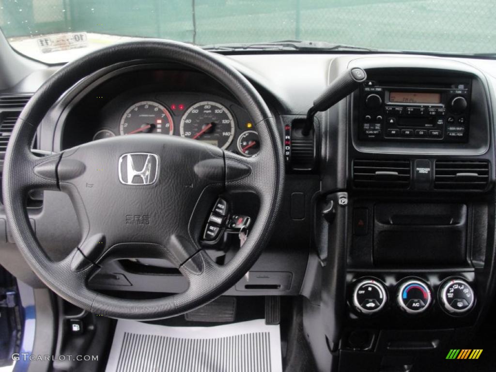 2005 Honda CR-V LX Black Dashboard Photo #39230814