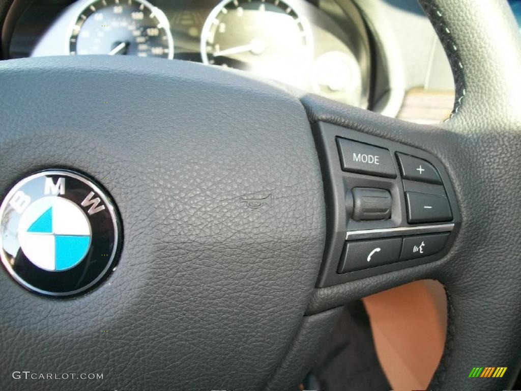 2011 BMW 7 Series 750Li Sedan Controls Photo #39232703