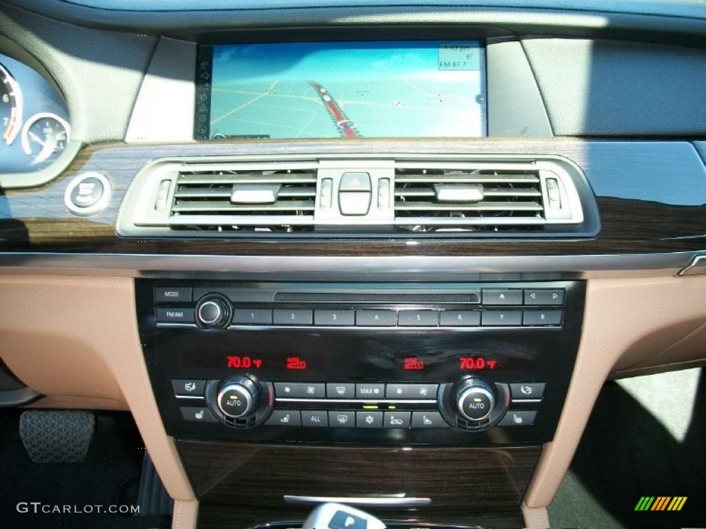 2011 BMW 7 Series 750Li Sedan Navigation Photo #39232735