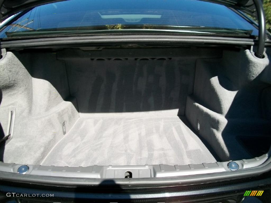 2011 BMW 7 Series 750Li Sedan Trunk Photo #39232787
