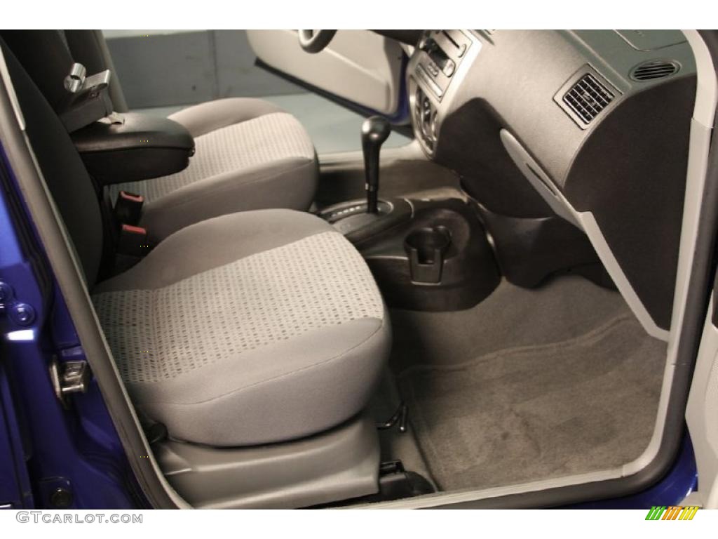 2006 Focus ZX4 SES Sedan - Sonic Blue Metallic / Dark Flint/Light Flint photo #6