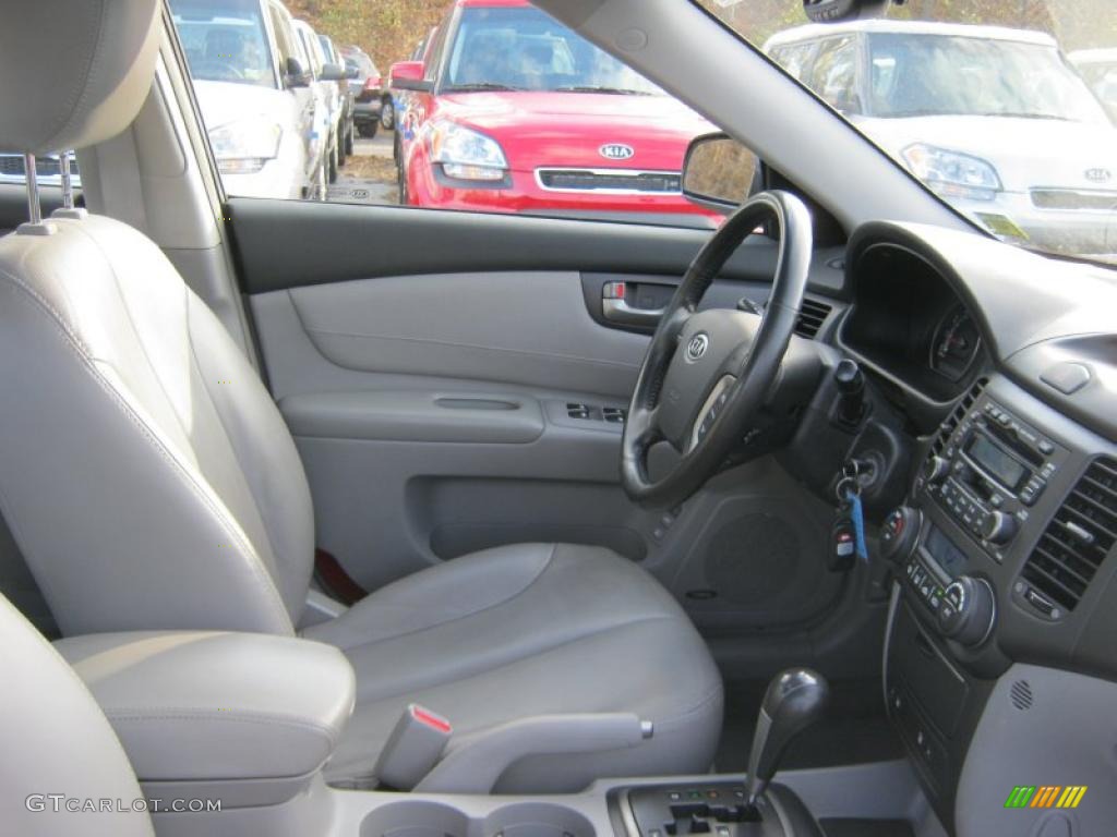 Gray Interior 2006 Kia Optima EX V6 Photo #39236009