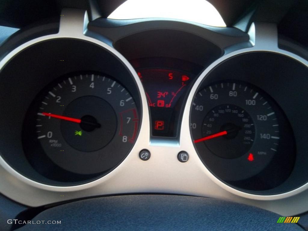 2011 Nissan Juke SV AWD Gauges Photo #39236177