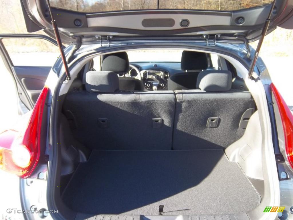 2011 Nissan Juke SV AWD Trunk Photo #39236297