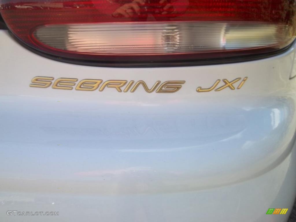 2000 Sebring JXi Convertible - Bright White / Agate photo #19