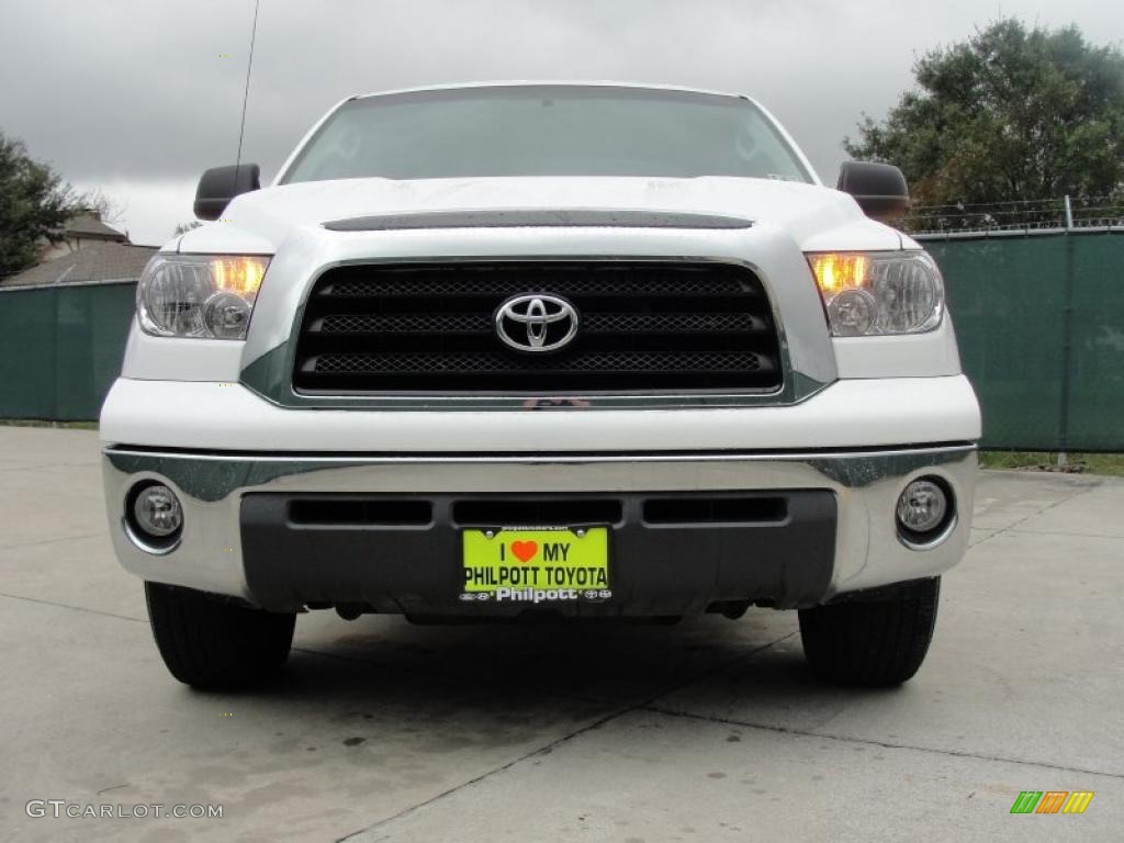 2008 Tundra SR5 Double Cab - Super White / Graphite Gray photo #9