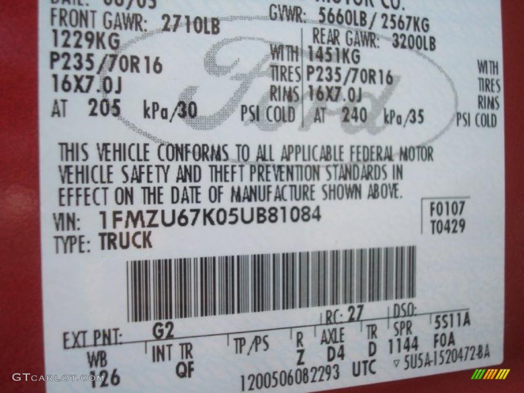 2005 Explorer Sport Trac XLT - Red Fire / Medium Dark Flint photo #21