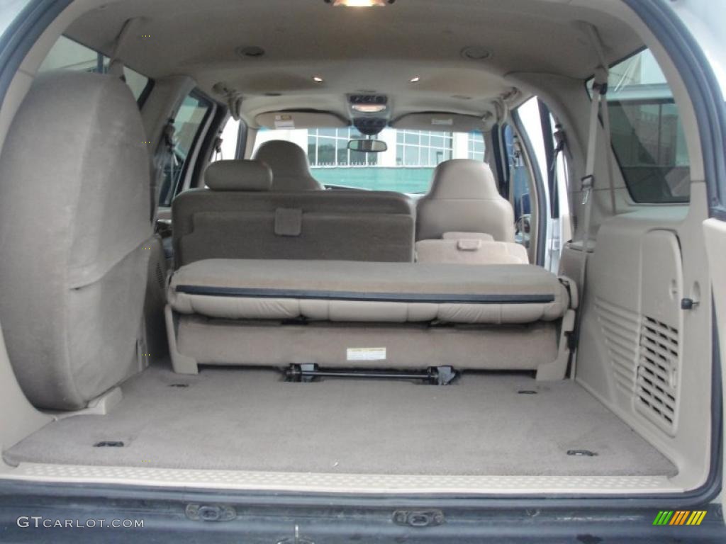 2000 Ford Excursion Limited 4x4 Trunk Photo #39239233