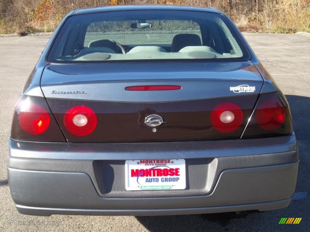 2005 Impala  - Medium Gray Metallic / Medium Gray photo #16