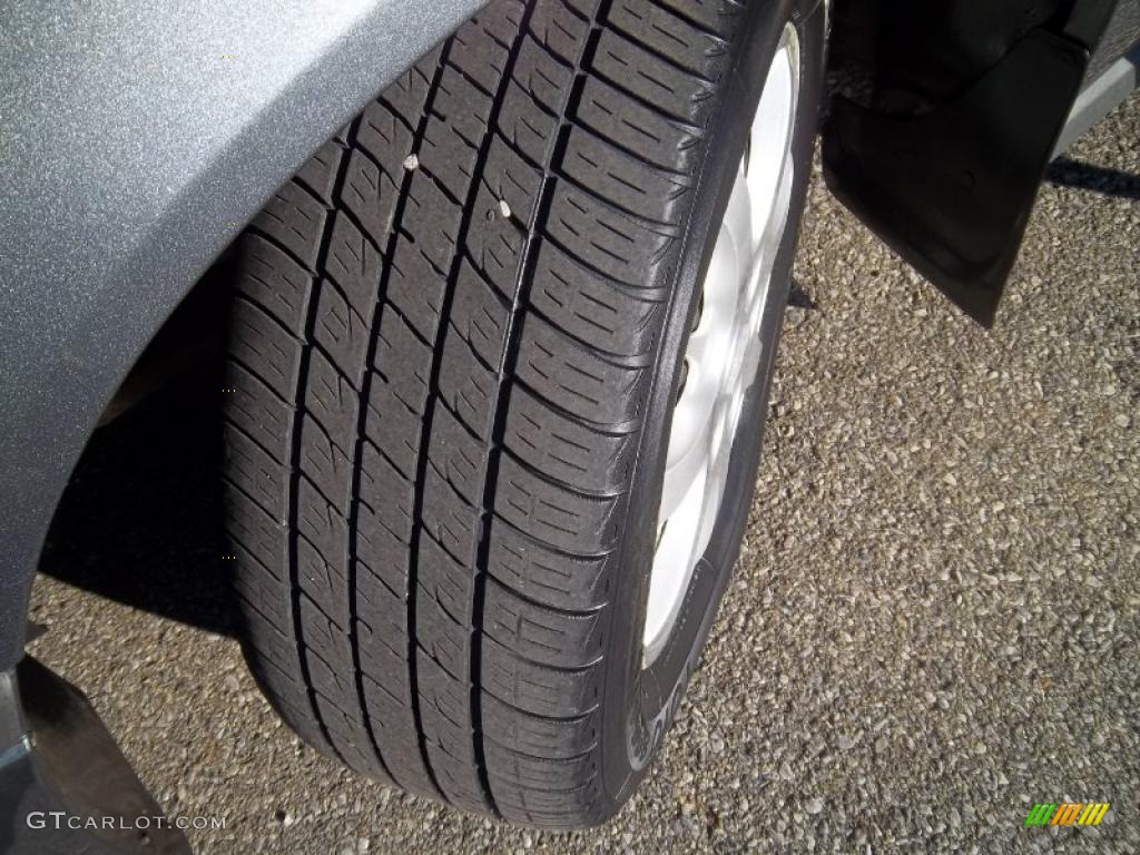 2005 Impala  - Medium Gray Metallic / Medium Gray photo #22