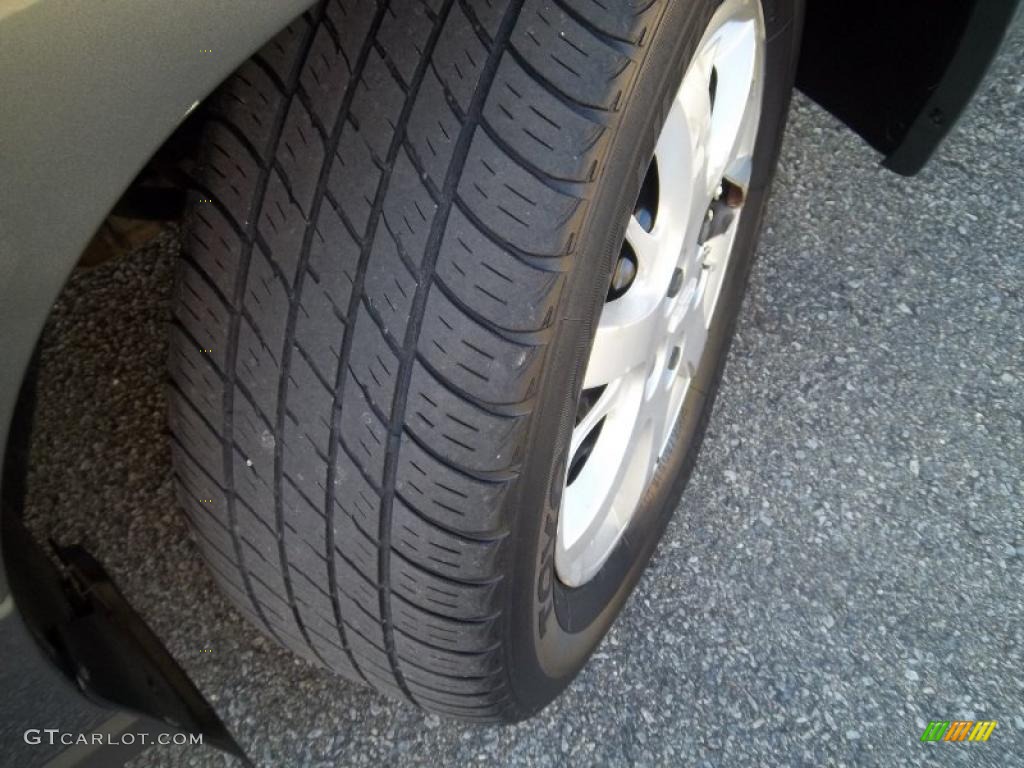 2005 Impala  - Medium Gray Metallic / Medium Gray photo #23