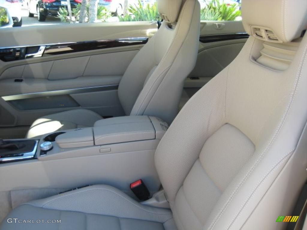 Almond/Mocha Interior 2011 Mercedes-Benz E 550 Cabriolet Photo #39240482