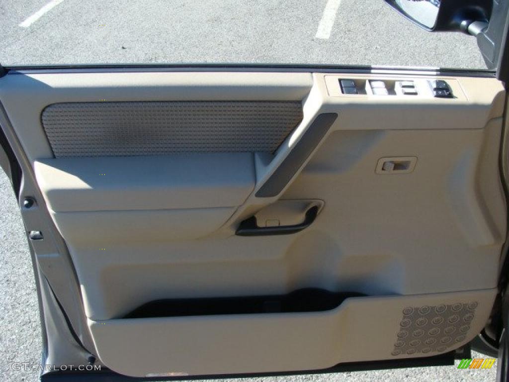 2008 Nissan Titan SE Crew Cab 4x4 Almond Door Panel Photo #39240962