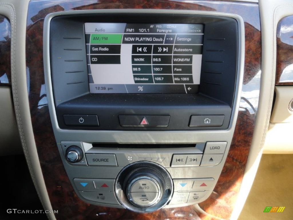 2008 Jaguar XK XK8 Convertible Controls Photo #39243610