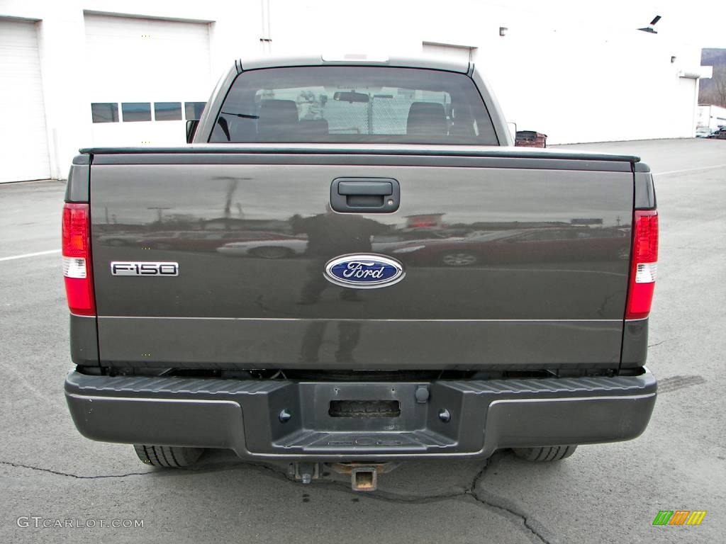 2005 F150 STX Regular Cab 4x4 - Dark Stone Metallic / Medium Flint Grey photo #6