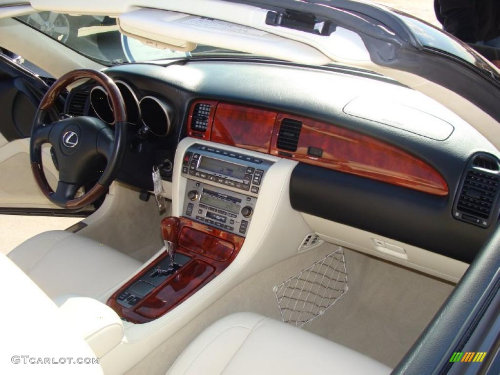 2007 Lexus SC 430 Convertible Ecru Dashboard Photo #39245135