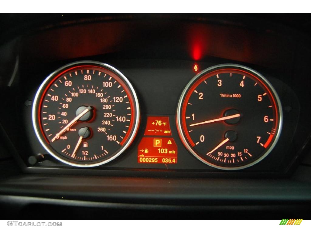 2009 BMW 5 Series 550i Sedan Gauges Photo #39247991