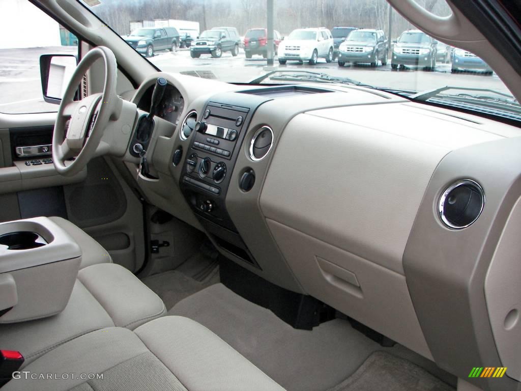 2005 F150 XLT SuperCrew 4x4 - Dark Toreador Red Metallic / Tan photo #20