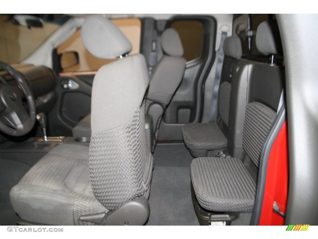Charcoal Interior 2007 Nissan Frontier SE King Cab 4x4 Photo #39248951