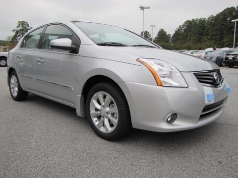 Nissan Sentra 2011 Silver. 2011 Nissan Sentra 2.0 SL Data