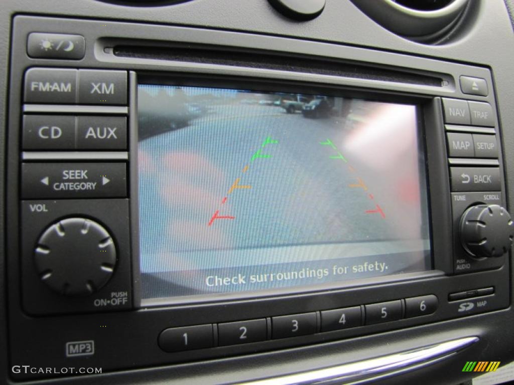 2011 Nissan Rogue SV Controls Photo #39251064