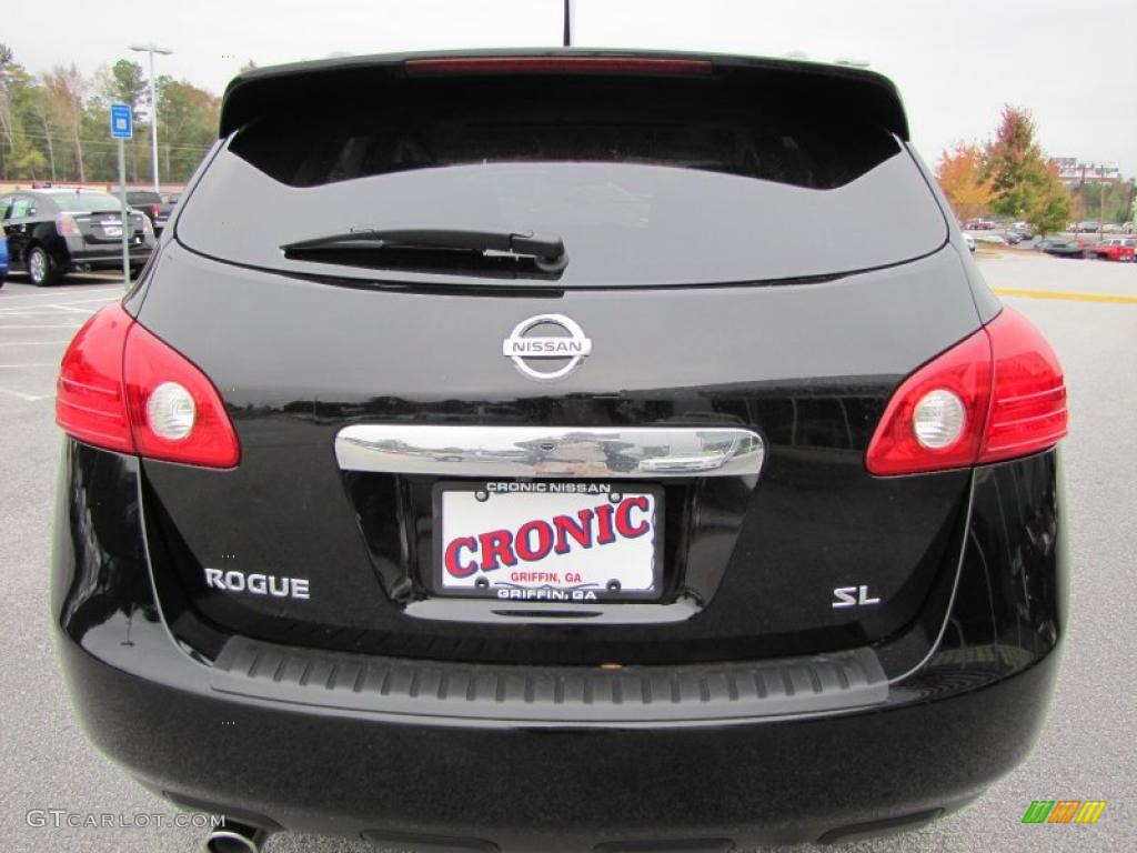 2011 Rogue SV - Wicked Black / Black photo #4