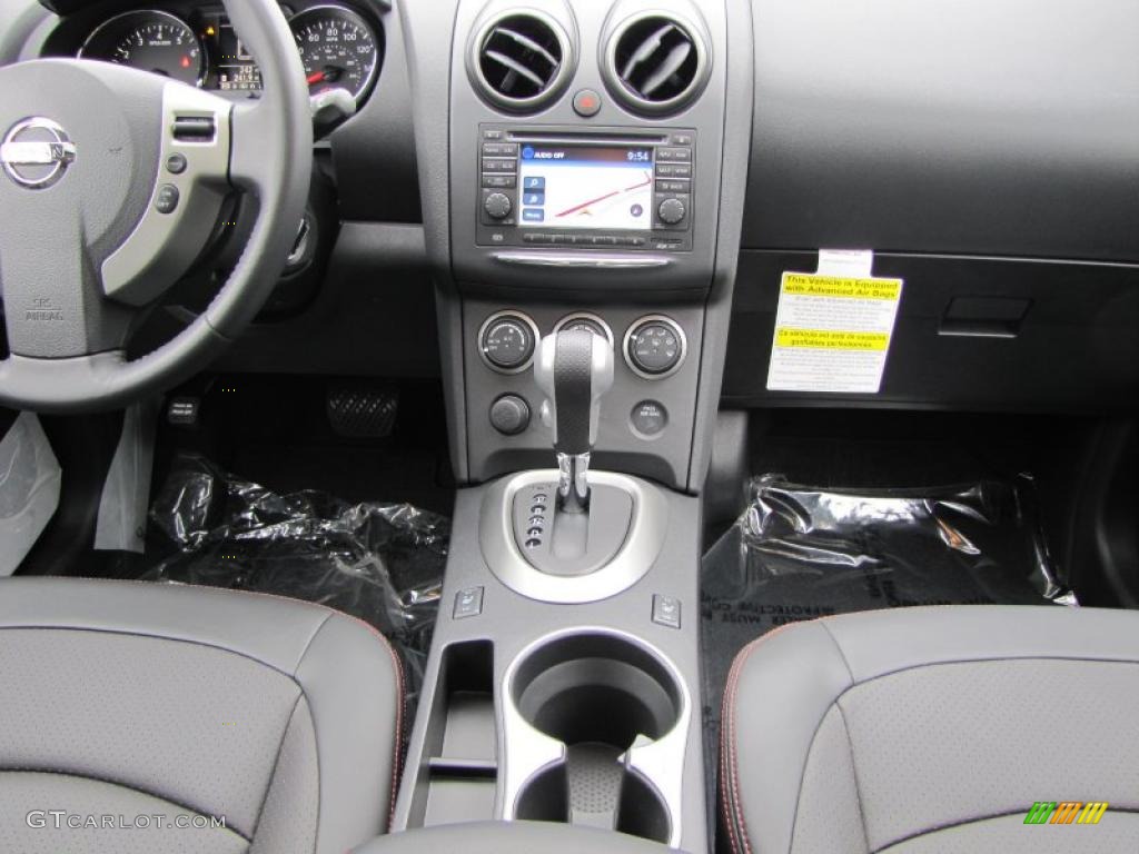2011 Nissan Rogue SV Black Dashboard Photo #39251260