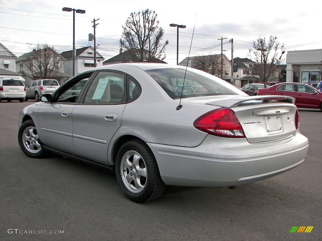 2005 Taurus SE - Silver Frost Metallic / Medium/Dark Flint photo #7