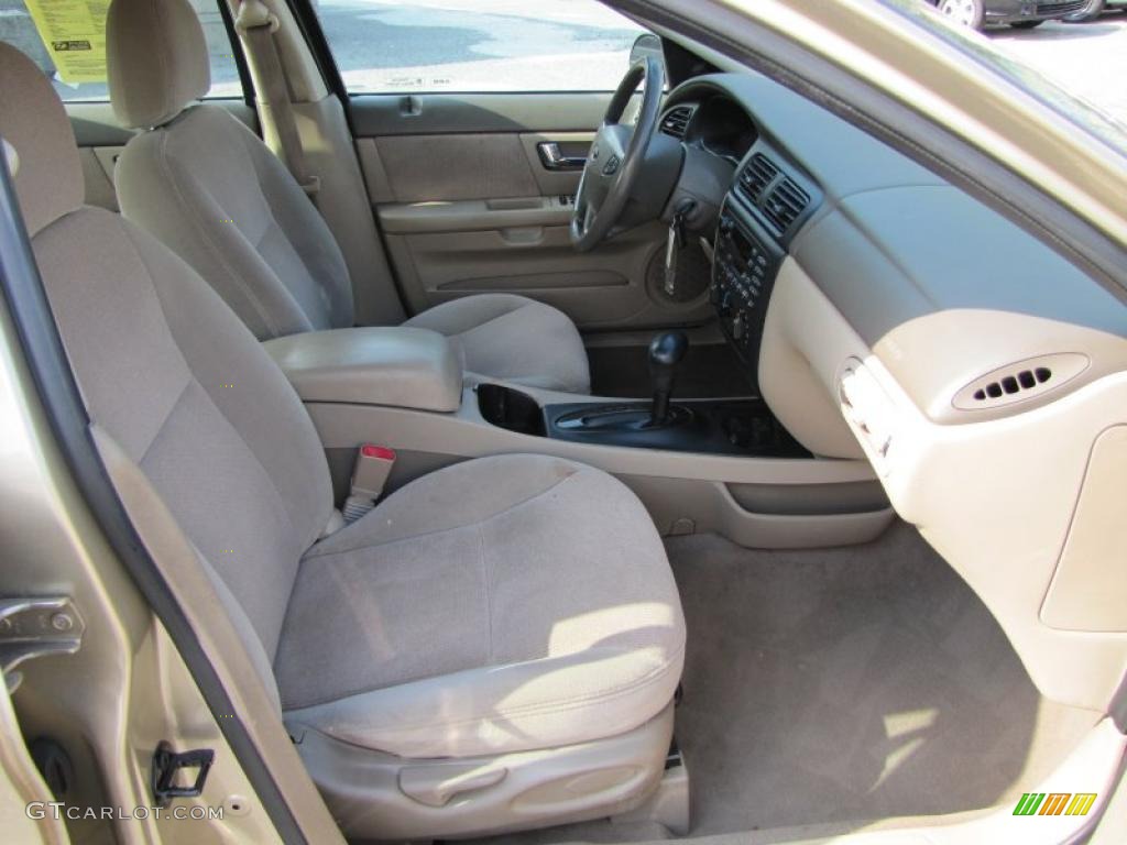 Medium Parchment Interior 2000 Ford Taurus SES Photo #39252589