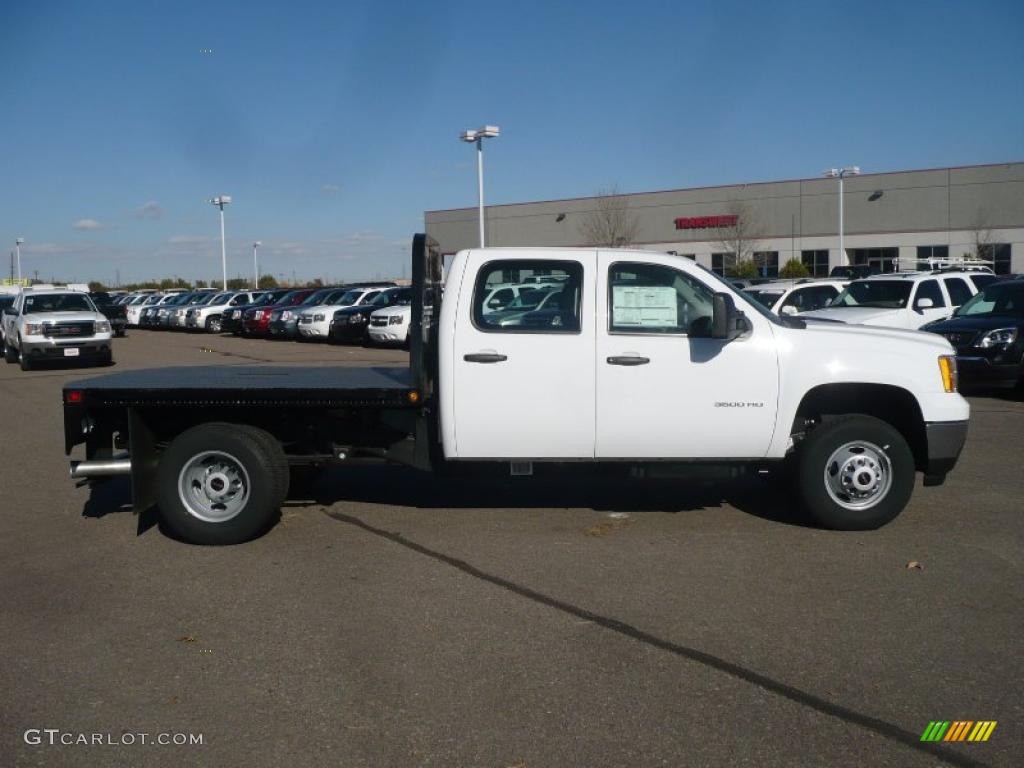 2011 Sierra 3500HD Work Truck Crew Cab 4x4 Chassis - Summit White / Dark Titanium photo #3