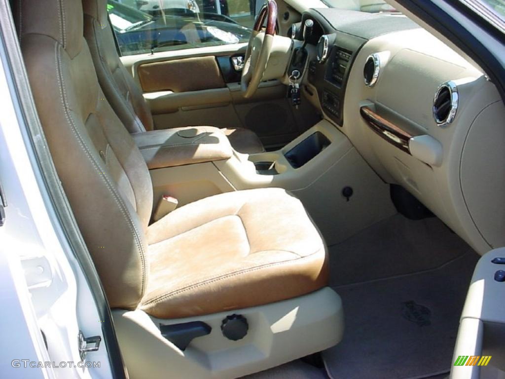 Castano Brown Leather Interior 2006 Ford Expedition King